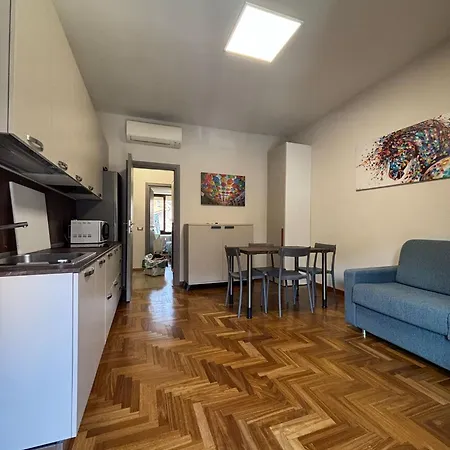 Piave 34 By Dimora Chic Lägenhet *