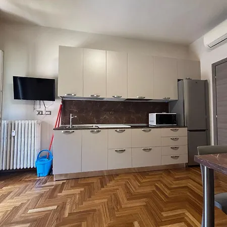 Piave 34 By Dimora Chic Lägenhet Novara